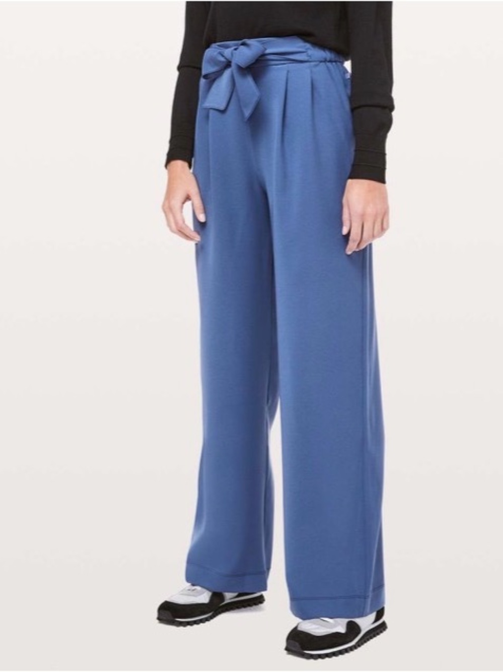 ✨ LULULEMON ATHLETICA NOIR PANT — Full Length — Size 10 ✨ Wide Leg Trousers